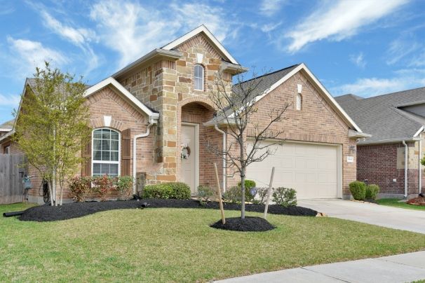 https://RegalTouchRealty.NewConstructionHomesForYou.com